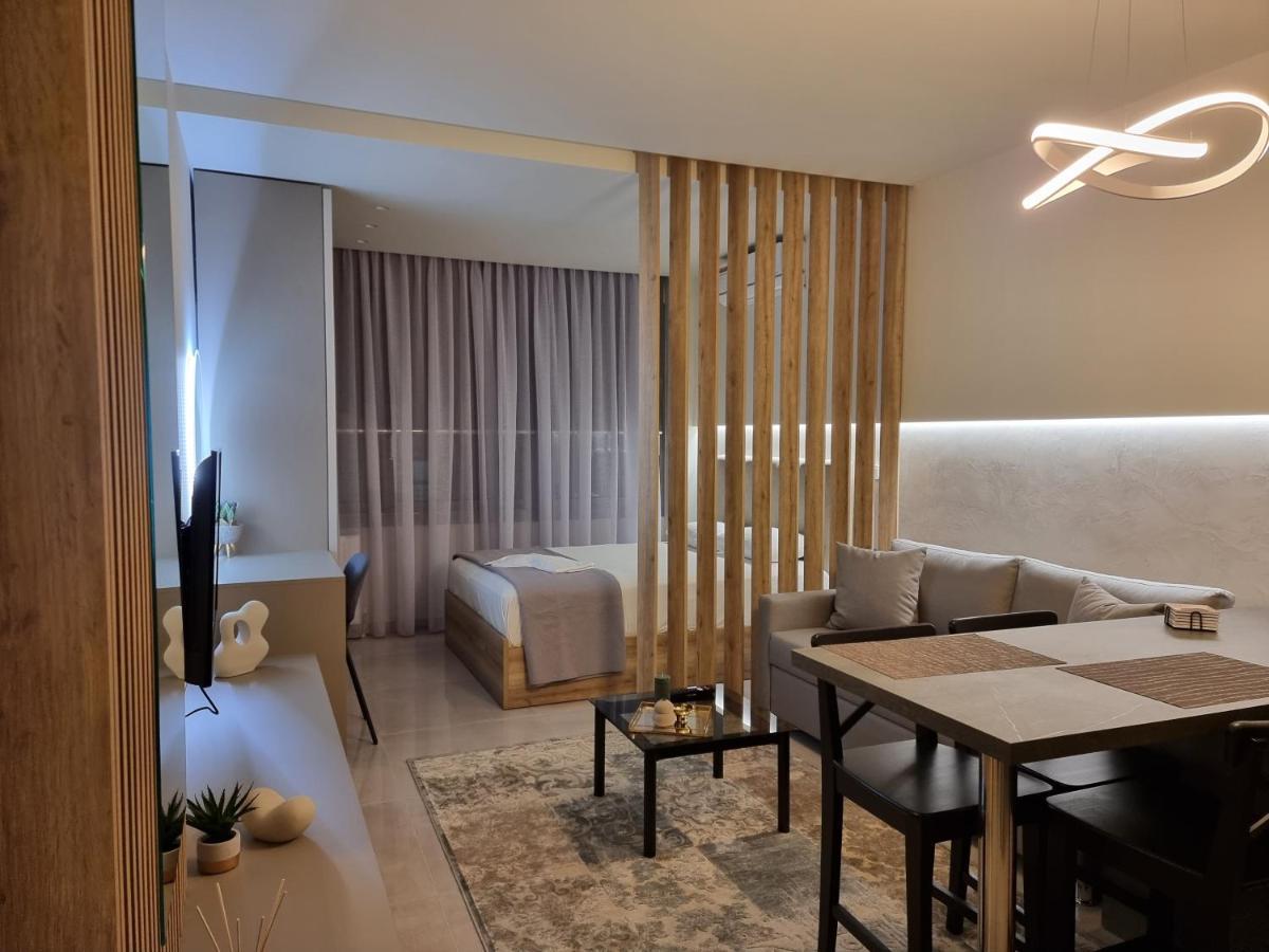 Iris City Center Premium Studio Thessaloníki Exteriör bild