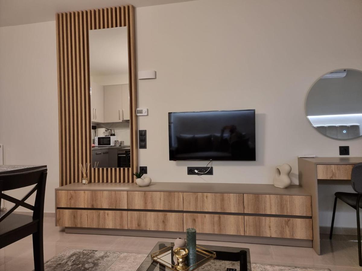 Iris City Center Premium Studio Thessaloníki Exteriör bild